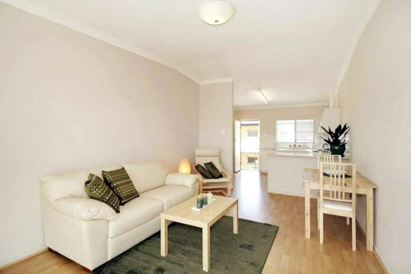 Acacia Holiday Or Business Stay - Quiet Location Περθ Εξωτερικό φωτογραφία